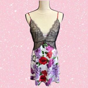 VICTORIAS SECRET SLIP DRESS